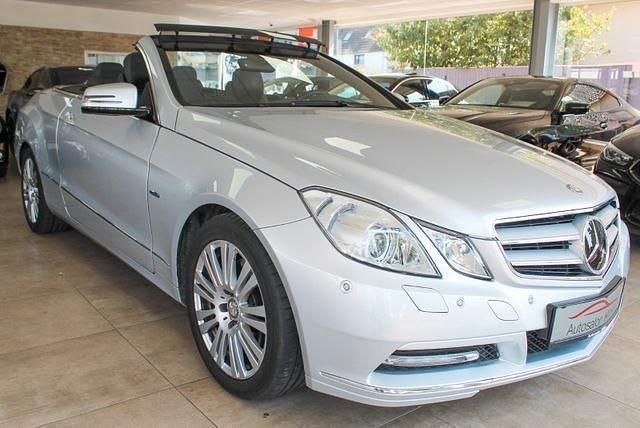 Silber Gebraucht 2012 Mercedes E300 Cabrio | 19.999 € (Fairer Preis) - Bild 1/4