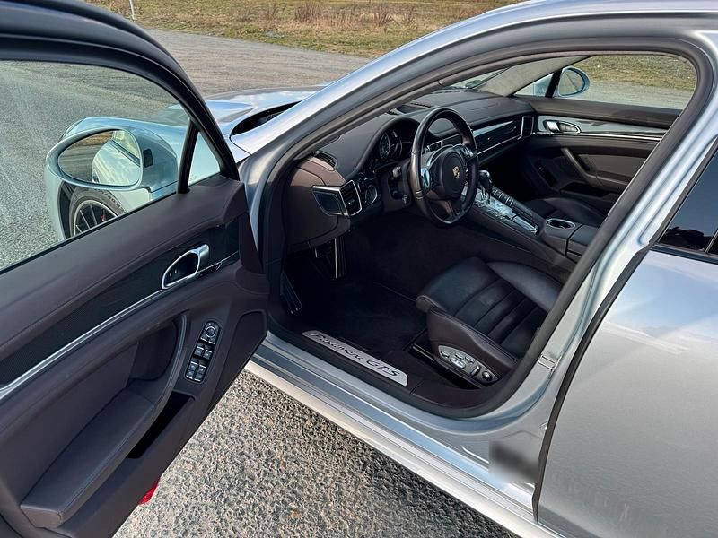 Gebraucht Porsche Panamera GTS 441 PS (324 kW) 2013 Silber Limousine
