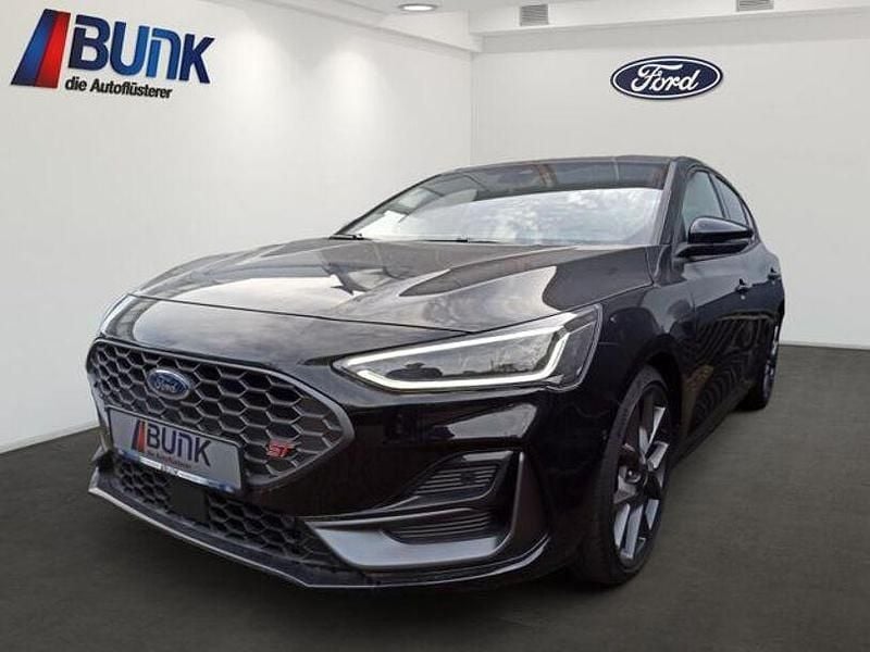 Agate black metallic Gebraucht 2024 Ford Focus ST Limousine | 31.900 € (Guter Preis) - Bild 1/4