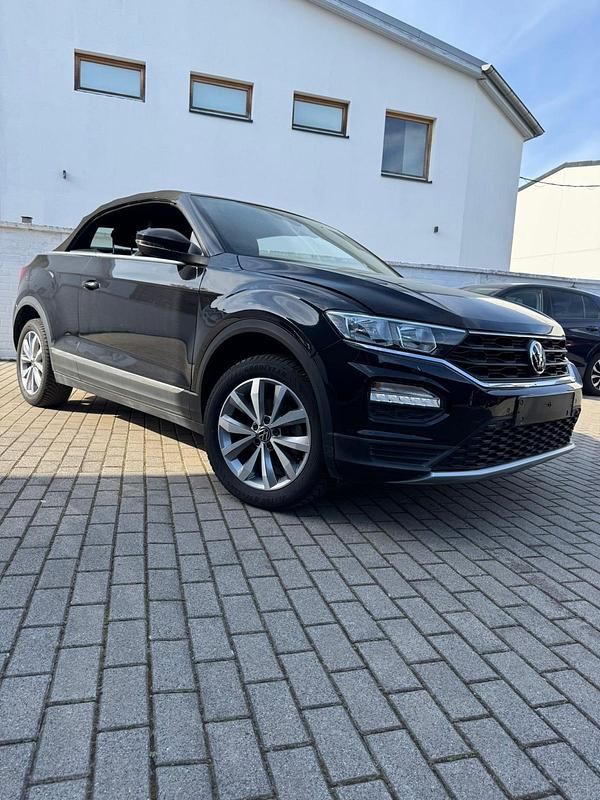 Gebraucht VW T-Roc Cabriolet 110 PS (80 kW) 2021 Schwarz Cabrio