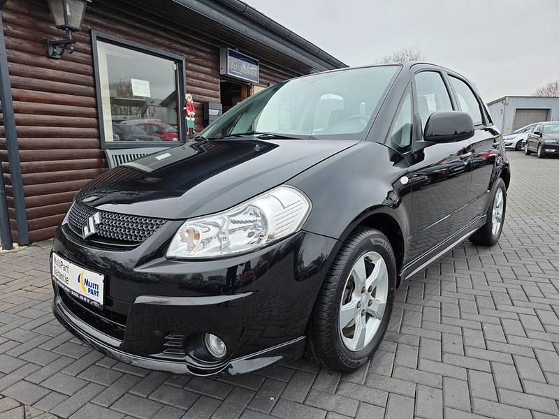 Gebraucht Suzuki SX4 Club 107 PS (78 kW) 2009 Schwarz Limousine