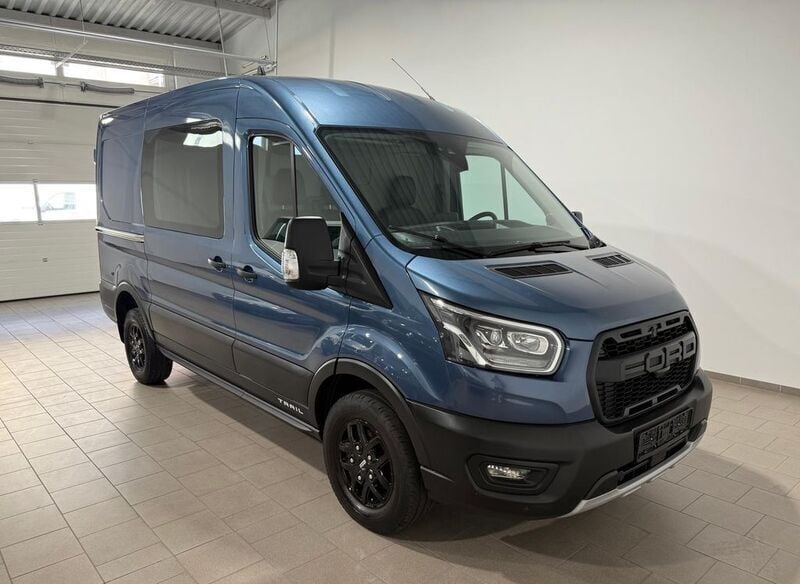 Blau Gebraucht 2021 Ford Transit Limited | 37.990 € (Teuer) - Bild 1/4