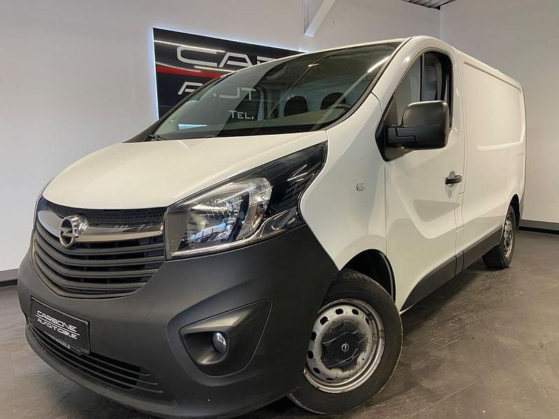 Gebraucht Opel Vivaro 95 PS (69 kW) 2017 Weiß Van / Kleinbus