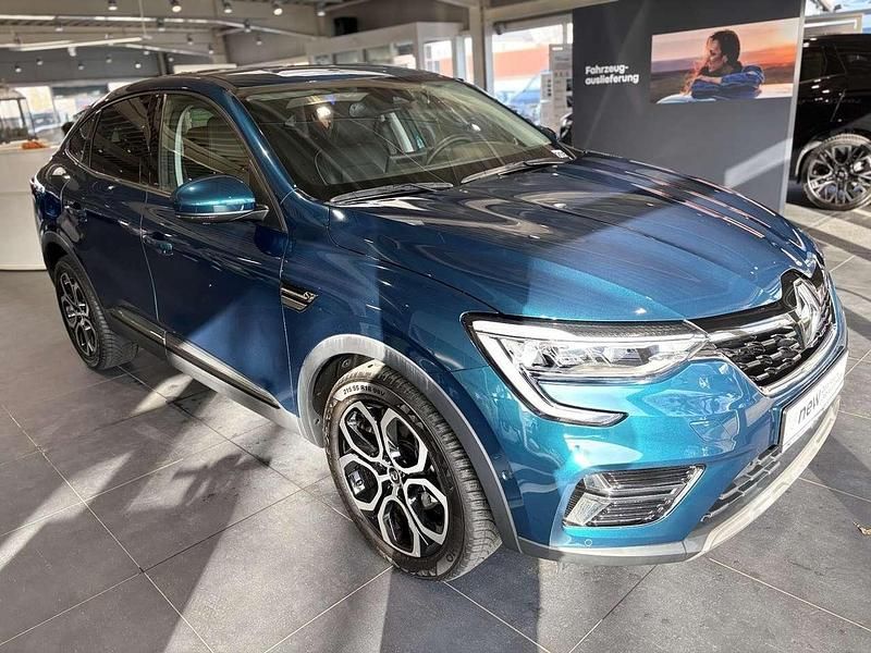 Gebraucht Renault Arkana Techno 140 PS (102 kW) 2023 Sansibarblau SUV
