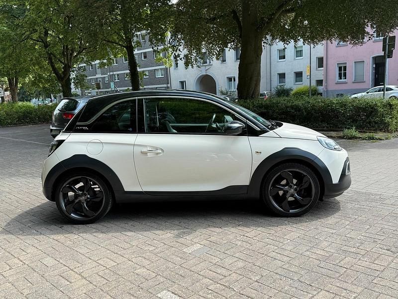 Gebraucht Opel Adam Rocks Rocks 87 PS (63 kW) 2016 Beige Kleinwagen