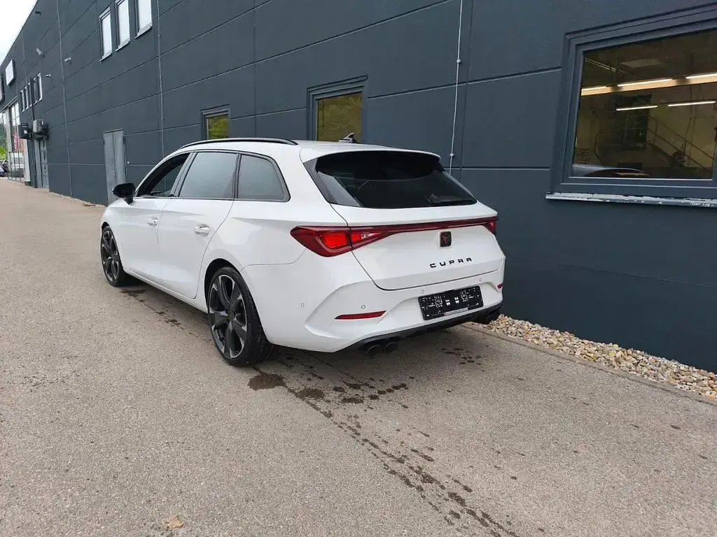 Gebraucht Cupra Leon VZ 310 PS (228 kW) 2023 Weiss Kombi