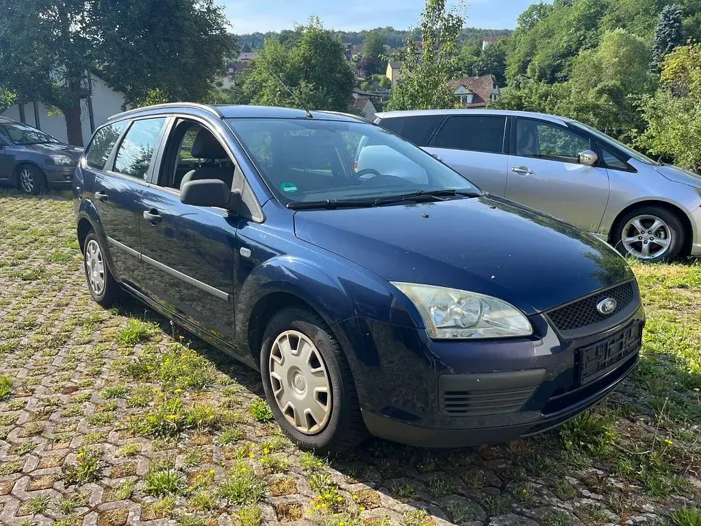 Gebraucht Ford Focus 101 PS (74 kW) 2006 Blau Limousine