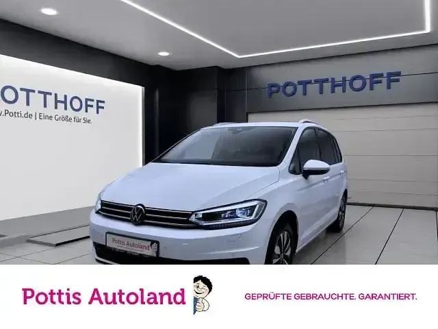 Gebraucht VW Touran Move 122 PS (89 kW) 2024 Van / Kleinbus