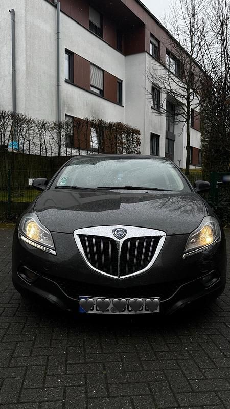 Gebraucht Lancia Ypsilon 136 PS (100 kW) 2010 Andere farben Kleinwagen