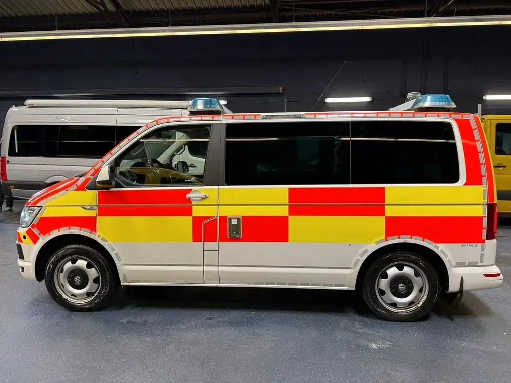 Gebraucht VW Caravelle 204 PS (150 kW) 2018 Weiß Van