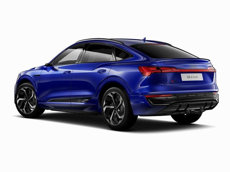 Gebraucht Audi Q8 e-tron S-Line 300 kW (408 PS) 2024 Ultrablau SUV