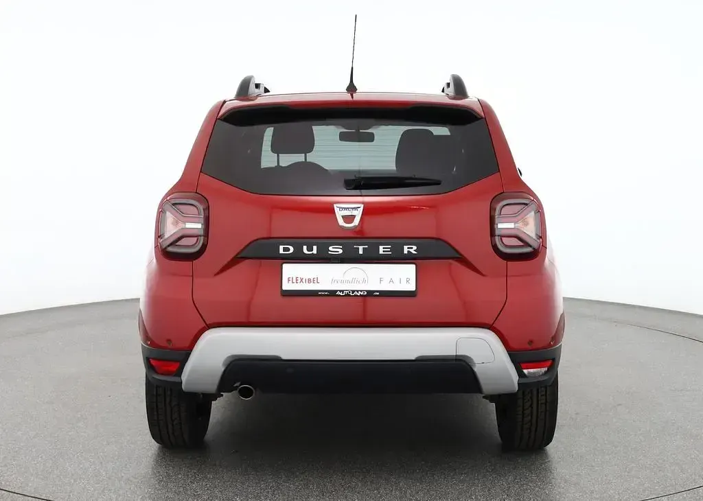 Gebraucht Dacia Duster Prestige 150 PS (110 kW) 2022 Rot SUV