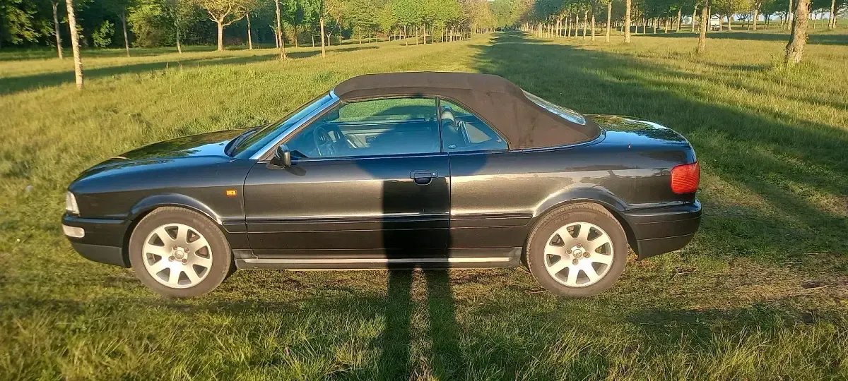 Gebraucht Audi 80 125 PS (91 kW) 1998 Schwarz Cabrio