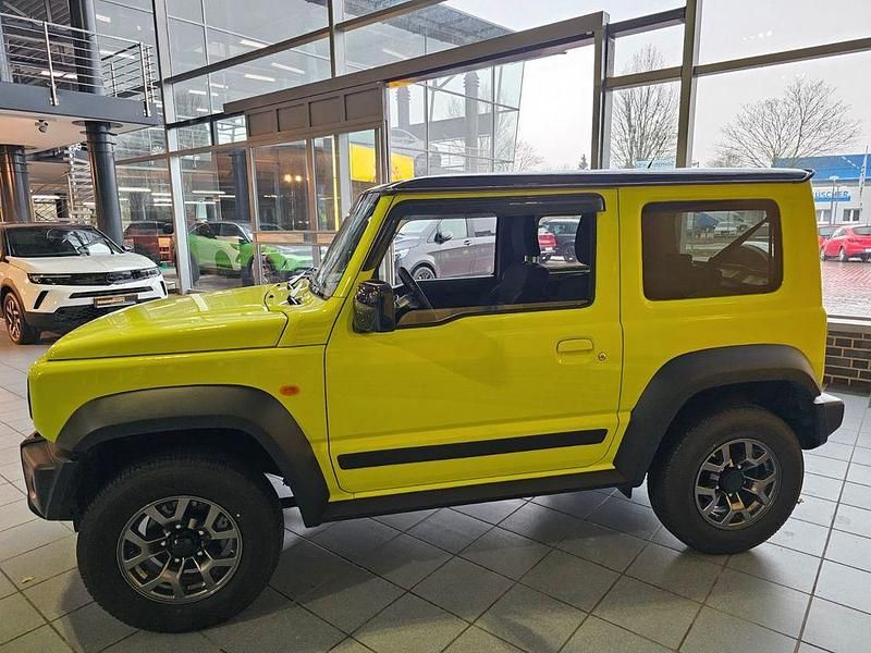Gebraucht Suzuki Jimny Comfort+ 102 PS (75 kW) 2019 Gelb SUV