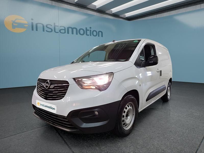 Weiß Gebraucht 2024 Opel Combo-e Life Limousine | 23.799 € (Fairer Preis) - Bild 1/4