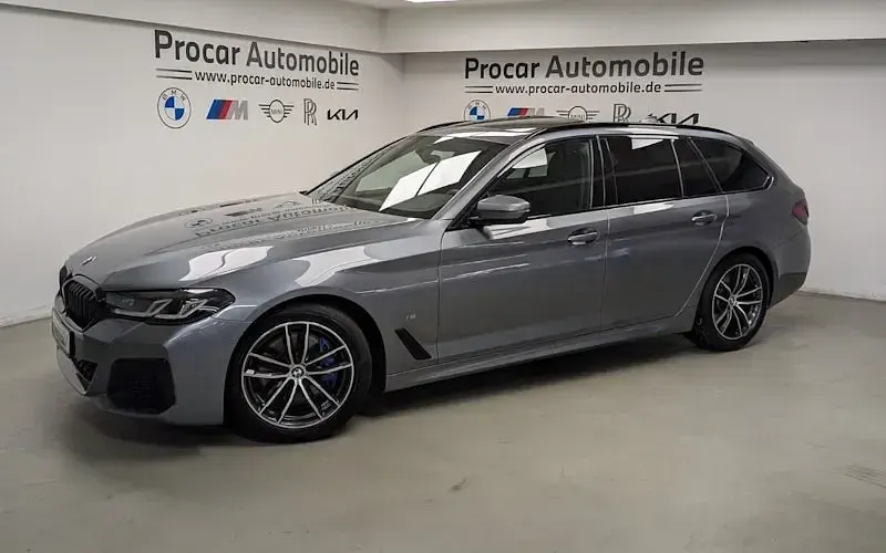 Gebraucht BMW 520 Shadowline 190 PS (139 kW) 2022 Silber Kombi
