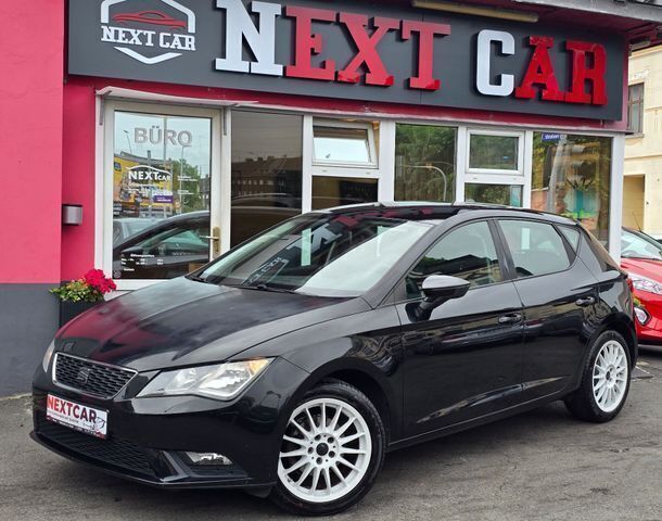 Schwarz Gebraucht 2015 Seat Leon Reference Limousine | 5.490 € (Superpreis) - Bild 1/4