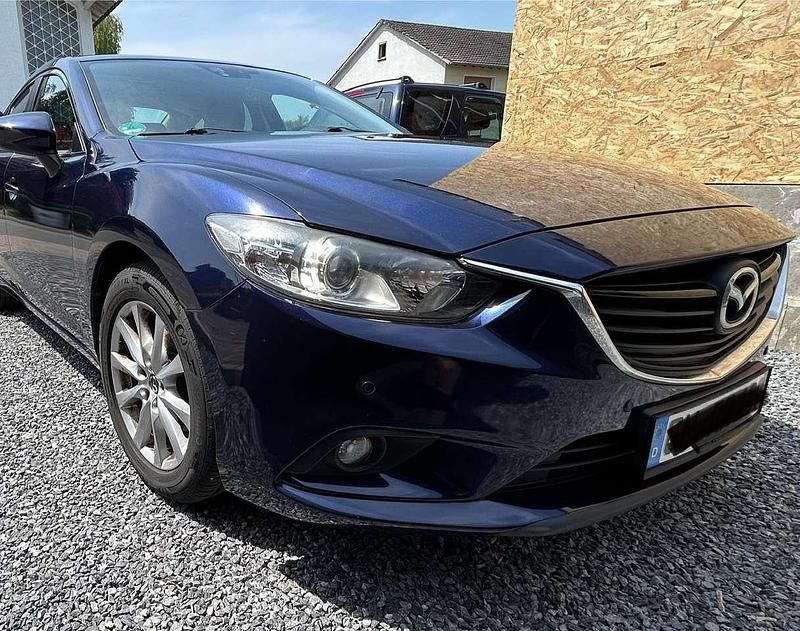 Blau Gebraucht 2013 Mazda 6 Center-Line Limousine | 10.150 € (Etwas zu teuer) - Bild 1/4