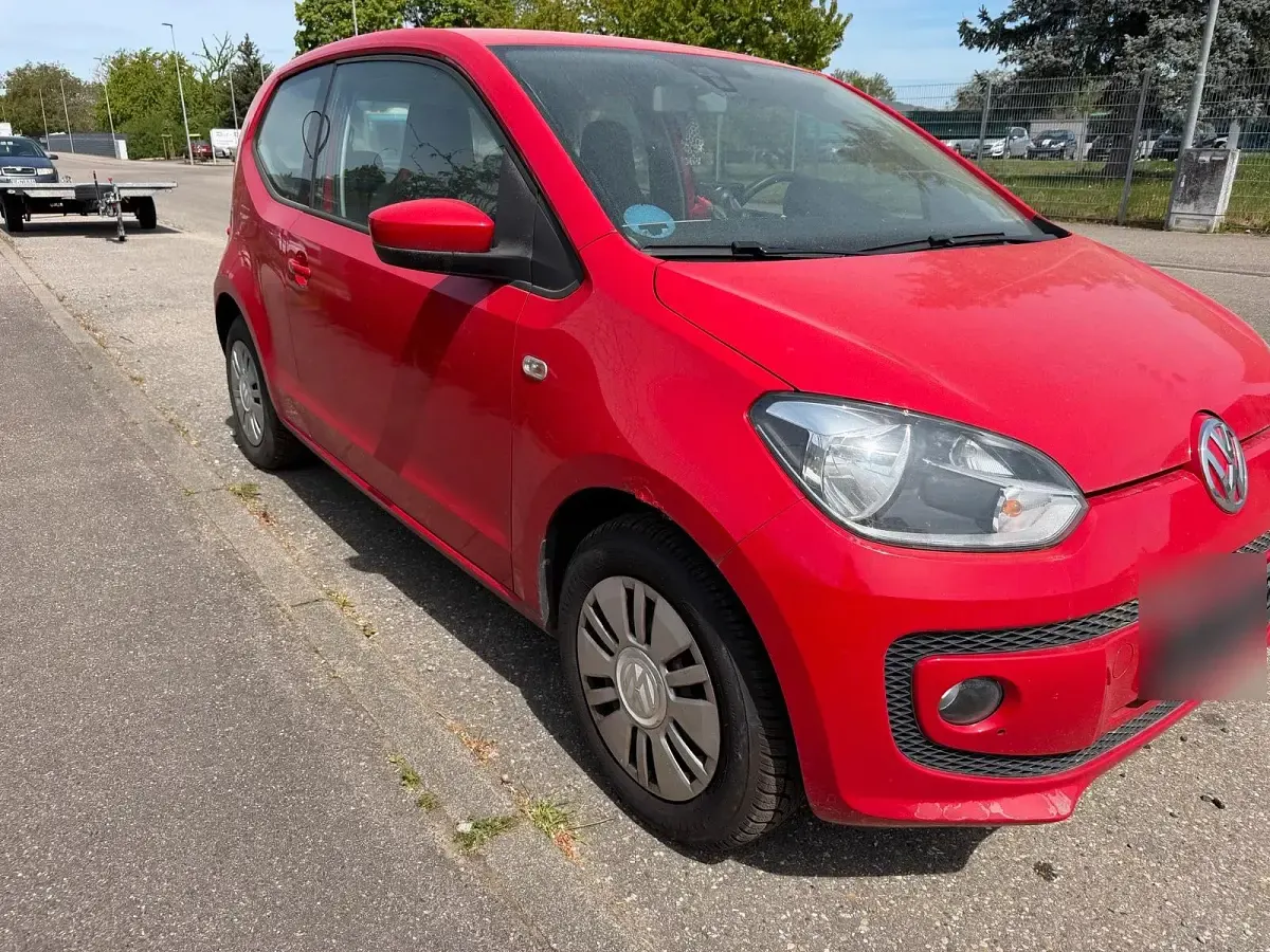 Second-hand VW up! 60 CP (44 kW) 2012 Roșu Hatchback