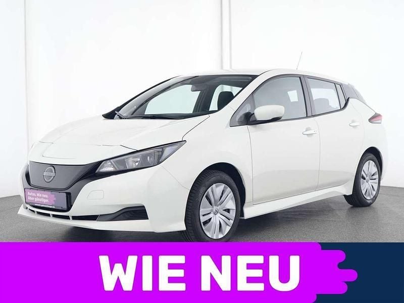 Weiß Gebraucht 2023 Nissan Leaf Kleinwagen | 14.978 € (Guter Preis) - Bild 1/4
