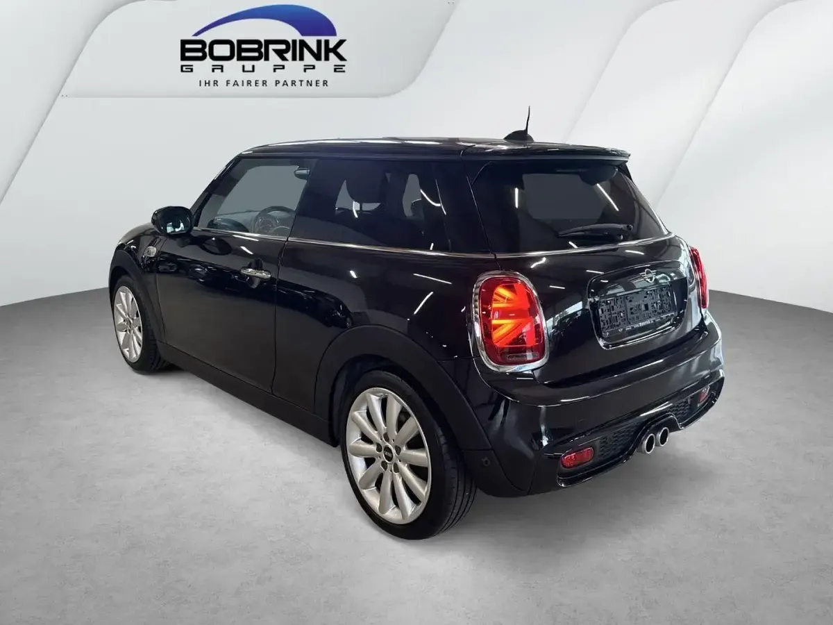 Gebraucht Mini Cooper S 192 PS (141 kW) 2020 Schwarz Kleinwagen