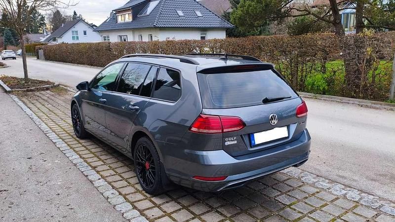 Gebraucht VW Golf Alltrack 179 PS (131 kW) 2019 Kombi