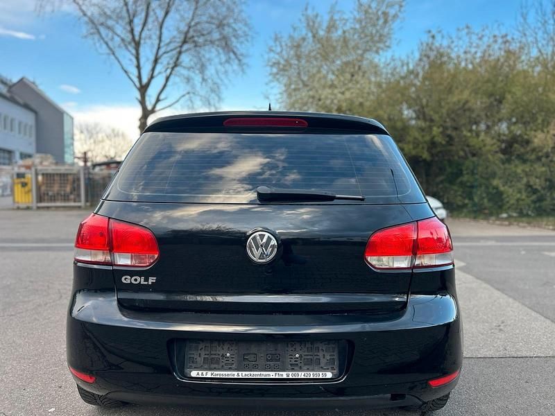 Gebraucht VW Golf VI 80 PS (58 kW) 2009 Schwarz Kleinwagen