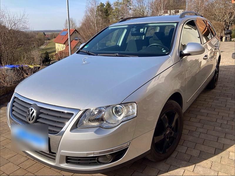 Gebraucht VW Passat 105 PS (77 kW) 2008 Silber Kombi