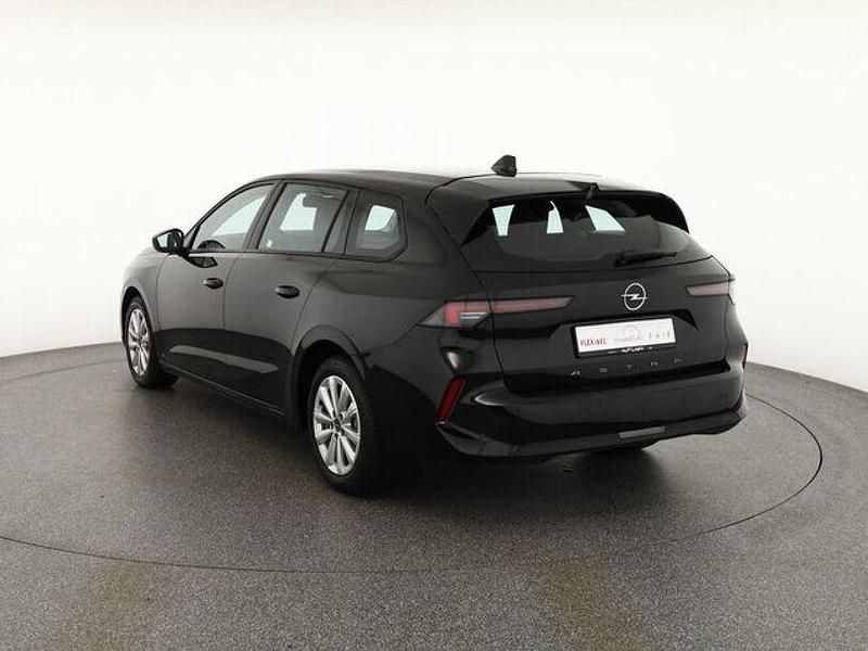 Gebraucht Opel Astra Enjoy 131 PS (96 kW) 2023 Schwarz Kombi