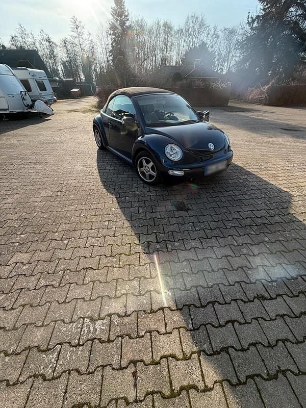 Gebraucht VW New Beetle 76 PS (55 kW) 2004 Blau Kleinwagen