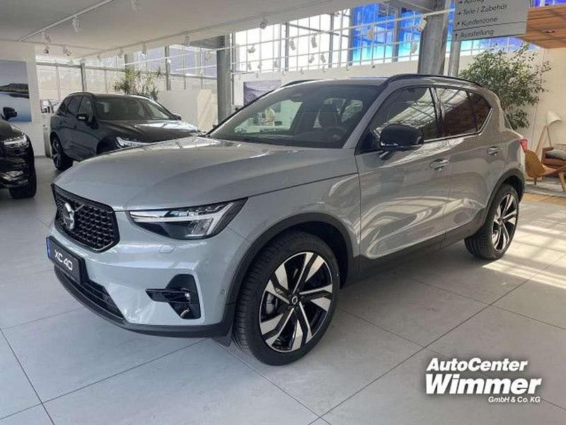 Gebraucht Volvo XC40 Ultimate 197 PS (144 kW) 2024 Farbe: grau SUV