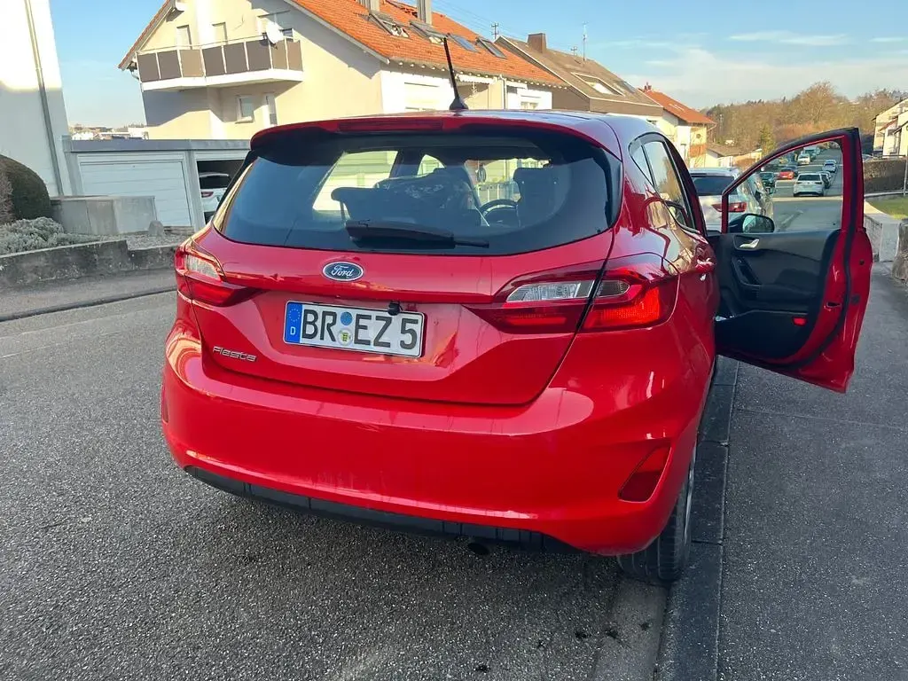 Gebraucht Ford Fiesta Active 101 PS (74 kW) 2019 Rot Kleinwagen