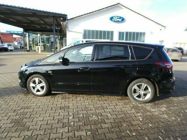 Gebraucht Ford S-MAX ST-Line 165 PS (121 kW) 2019 Iridiumschwarz Van / Kleinbus