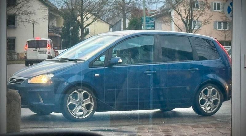 Blau Gebraucht 2009 Ford C-MAX Titanium Van / Kleinbus | 1.900 € (Superpreis) - Bild 1/1