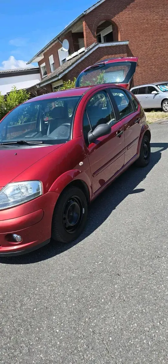 Gebraucht Citroën C3 60 PS (44 kW) 2005 Rot Kleinwagen