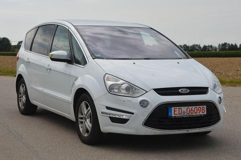 Gebraucht Ford S-MAX Titanium 203 PS (149 kW) 2011 Weiß Van / Kleinbus