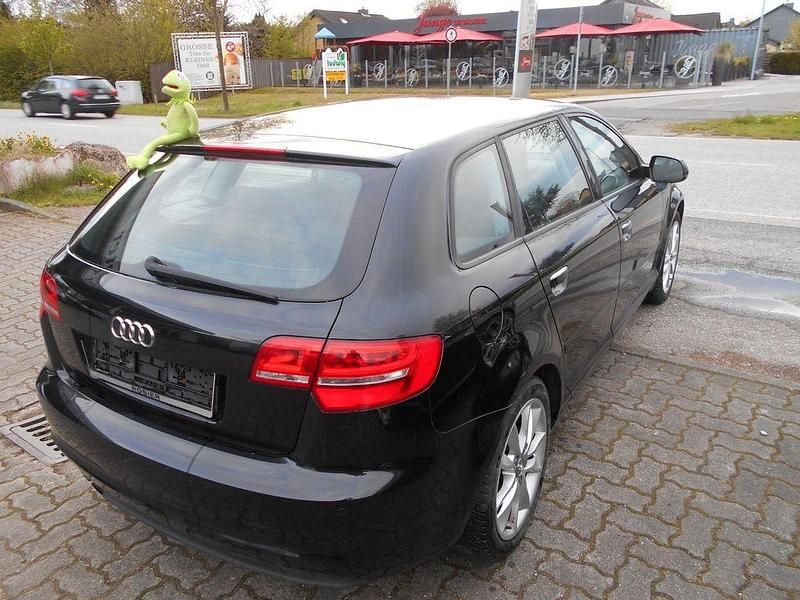 Gebraucht Audi A3 Sport 140 PS (102 kW) 2011 Schwarz Kleinwagen