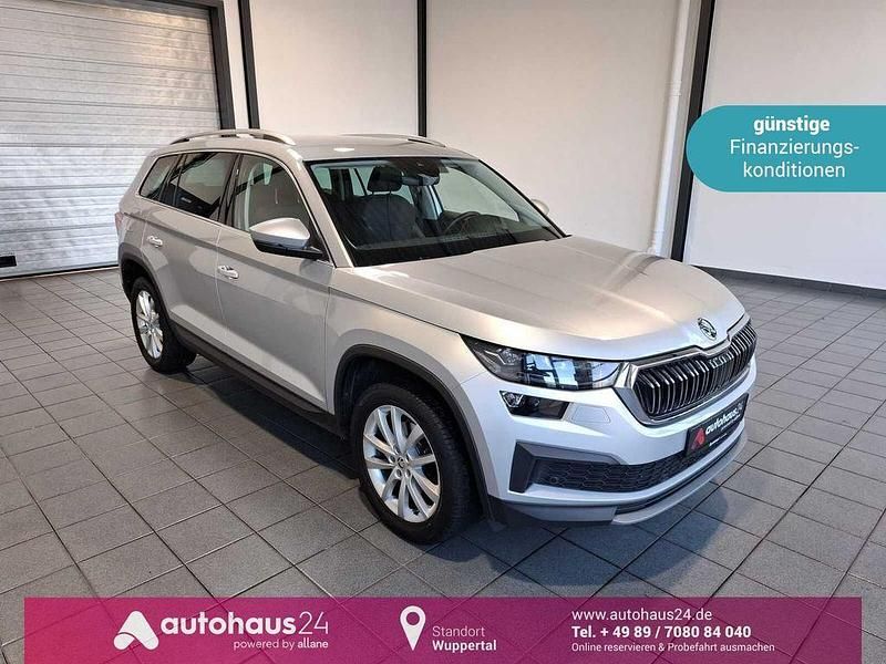 Silber Gebraucht 2022 Skoda Kodiaq Style SUV | 28.990 € (Guter Preis) - Bild 1/4