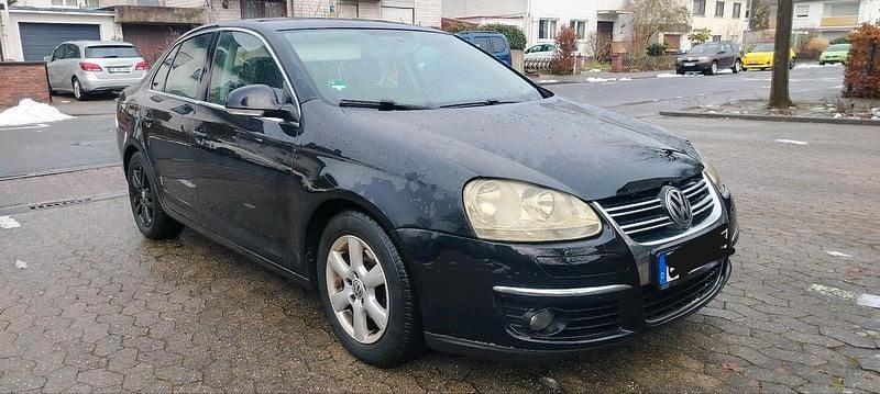 Gebraucht VW Jetta Comfortline 105 PS (77 kW) 2006 Schwarz Limousine