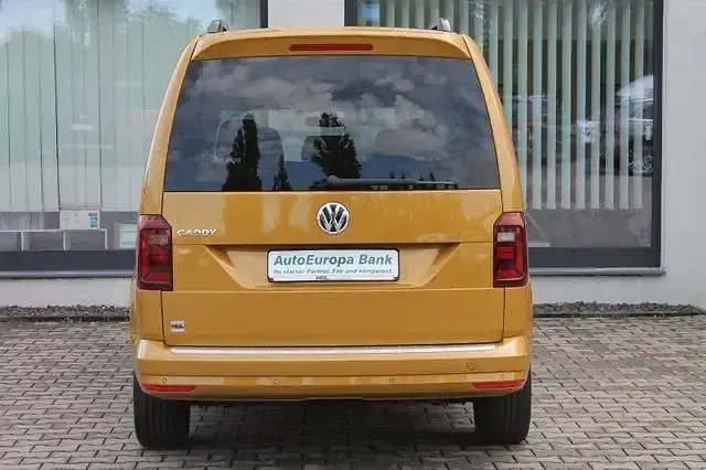 Gebraucht VW Caddy Maxi 150 PS (110 kW) 2020 Gelb Van / Kleinbus