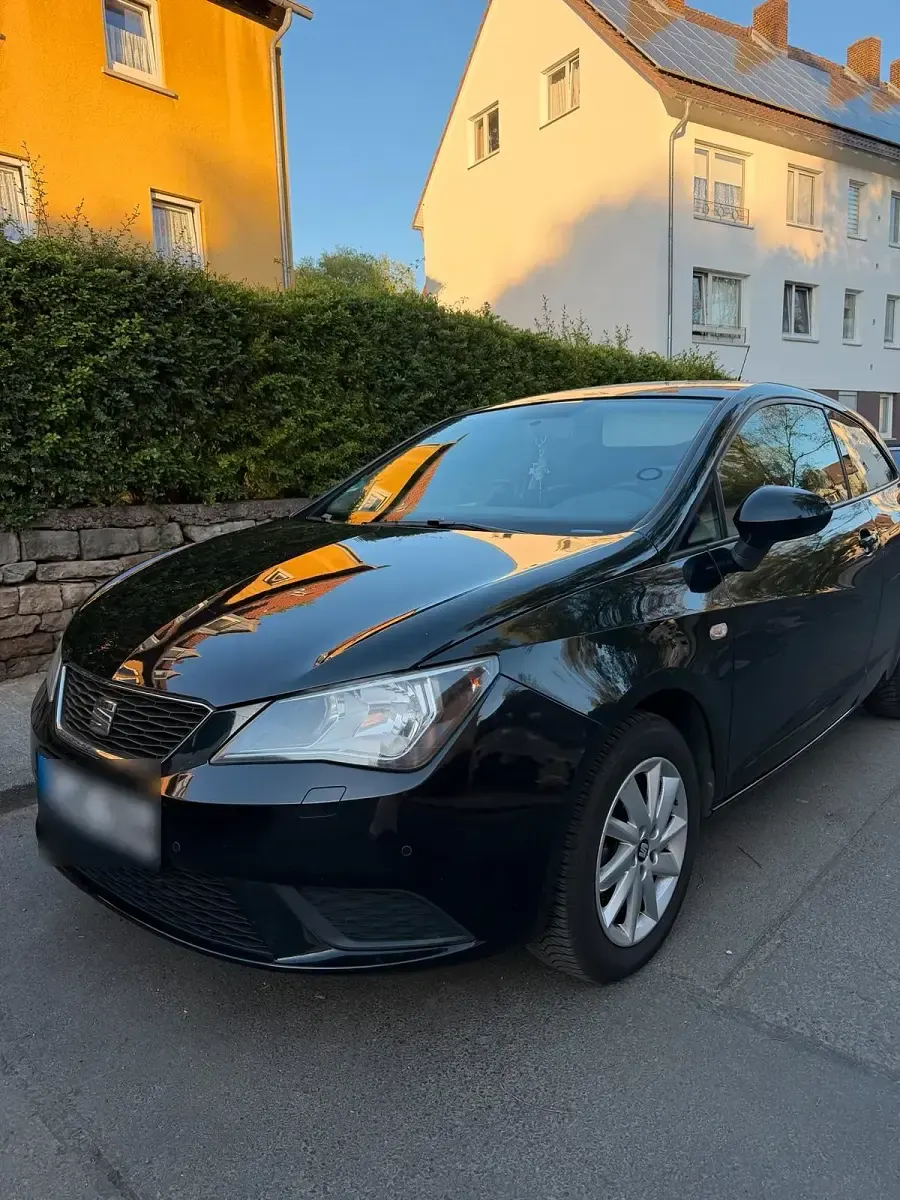 Używany Seat Ibiza 105 KM (77 kW) 2014 Czarny Hatchback