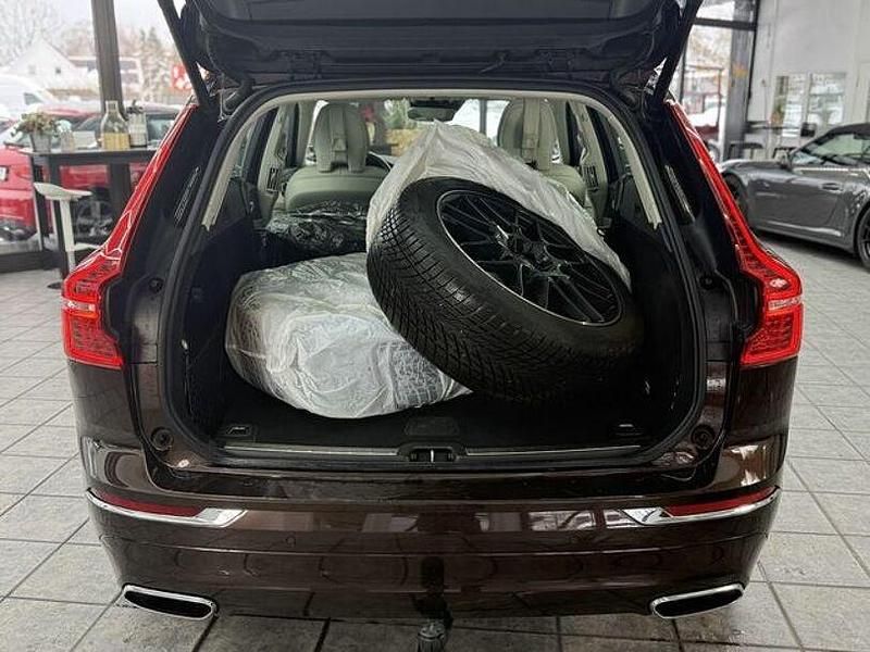 Gebraucht Volvo XC60 Inscription 190 PS (139 kW) 2019 Maple brown / metallic SUV