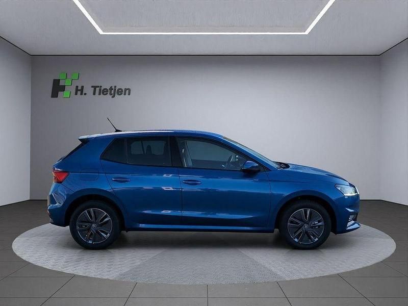 Neu Skoda Fabia Selection 116 PS (85 kW) 2025 Blau Limousine