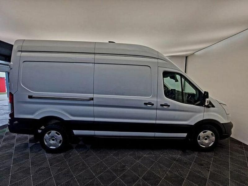 Gebraucht Ford Transit 131 PS (96 kW) 2024 Weiß Van / Kleinbus