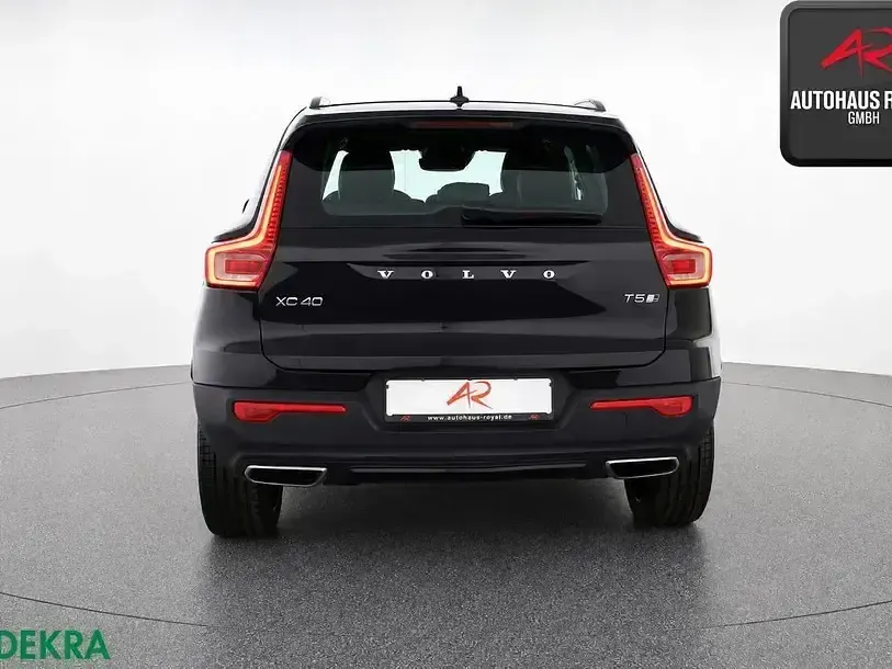 Gebraucht Volvo XC40 R-Design 248 PS (182 kW) 2018 Schwarz solid SUV
