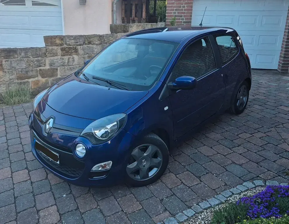 Używany Renault Twingo Initiale Paris 75 KM (55 kW) 2013 Niebieski Hatchback