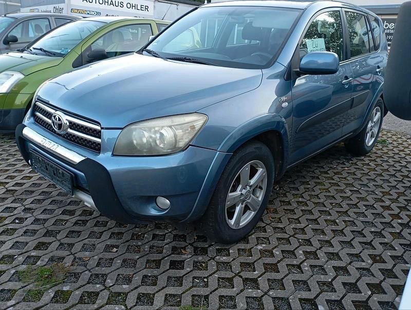 Blau Gebraucht 2006 Toyota RAV4 SUV | 2.900 € (Guter Preis) - Bild 1/4