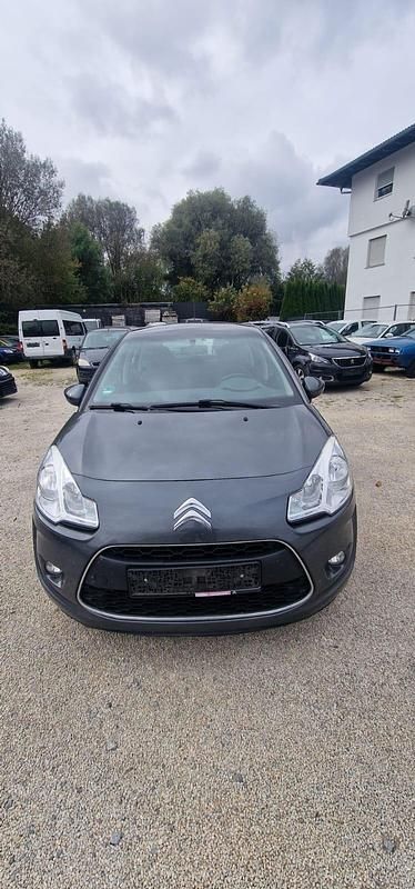 Grau Gebraucht 2012 Citroën C3 Kleinwagen | 3.899 € (Guter Preis) - Bild 1/4