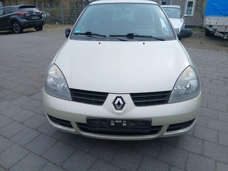Gebraucht Renault Clio II Dynamique 75 PS (55 kW) 2009 Grün Limousine