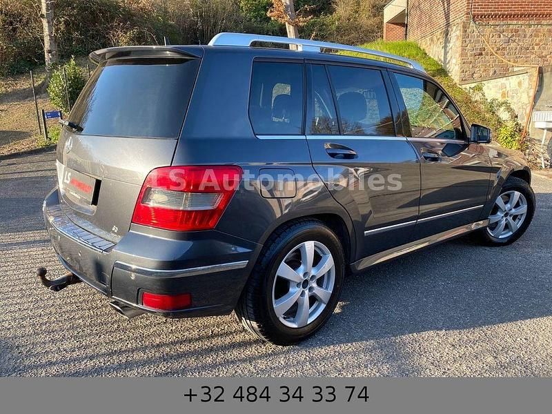Gebraucht Mercedes GLK200 143 PS (105 kW) 2011 Grau SUV